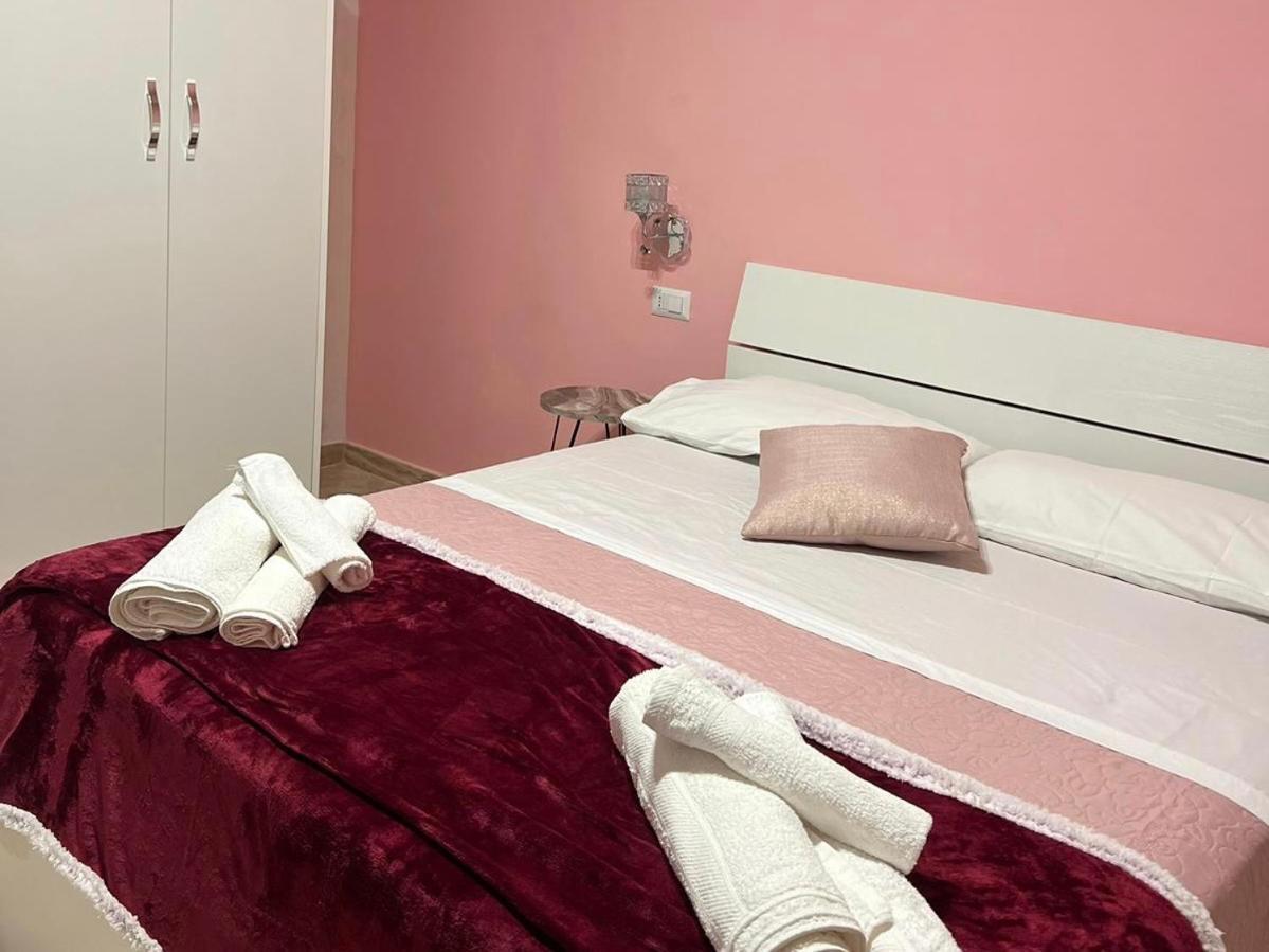 Bed and Breakfast Al Centro Формия Экстерьер фото